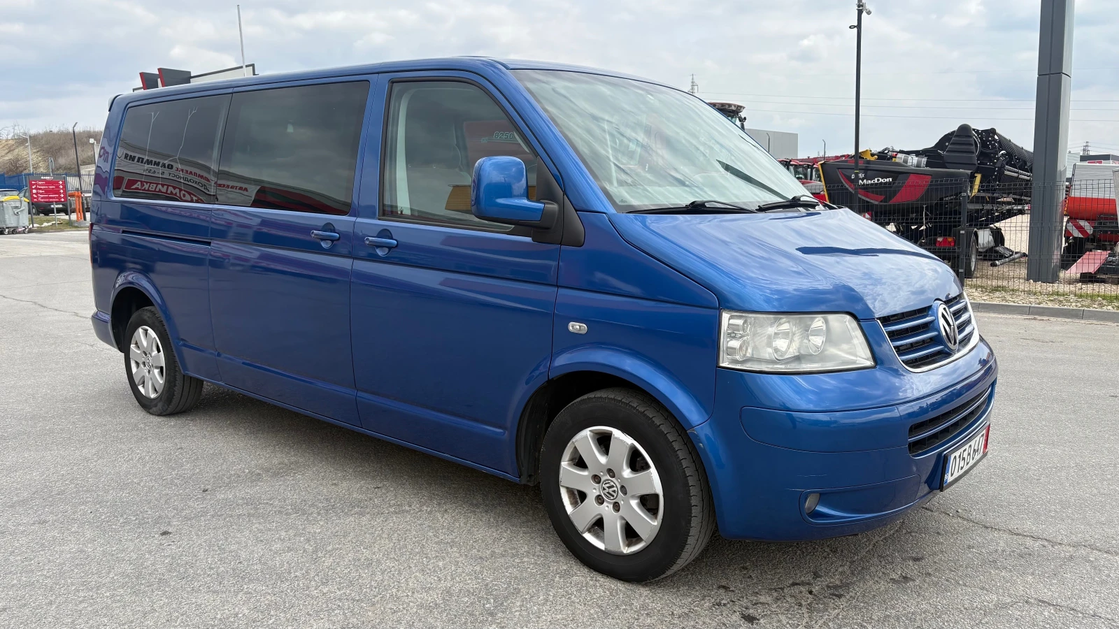VW T5 2.5d, снимка 3 - Бусове и автобуси - 53892681