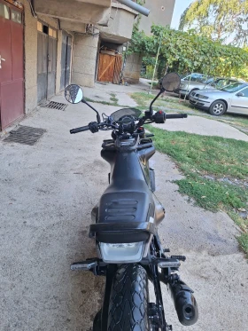 Husqvarna Svartpilen 401, снимка 4