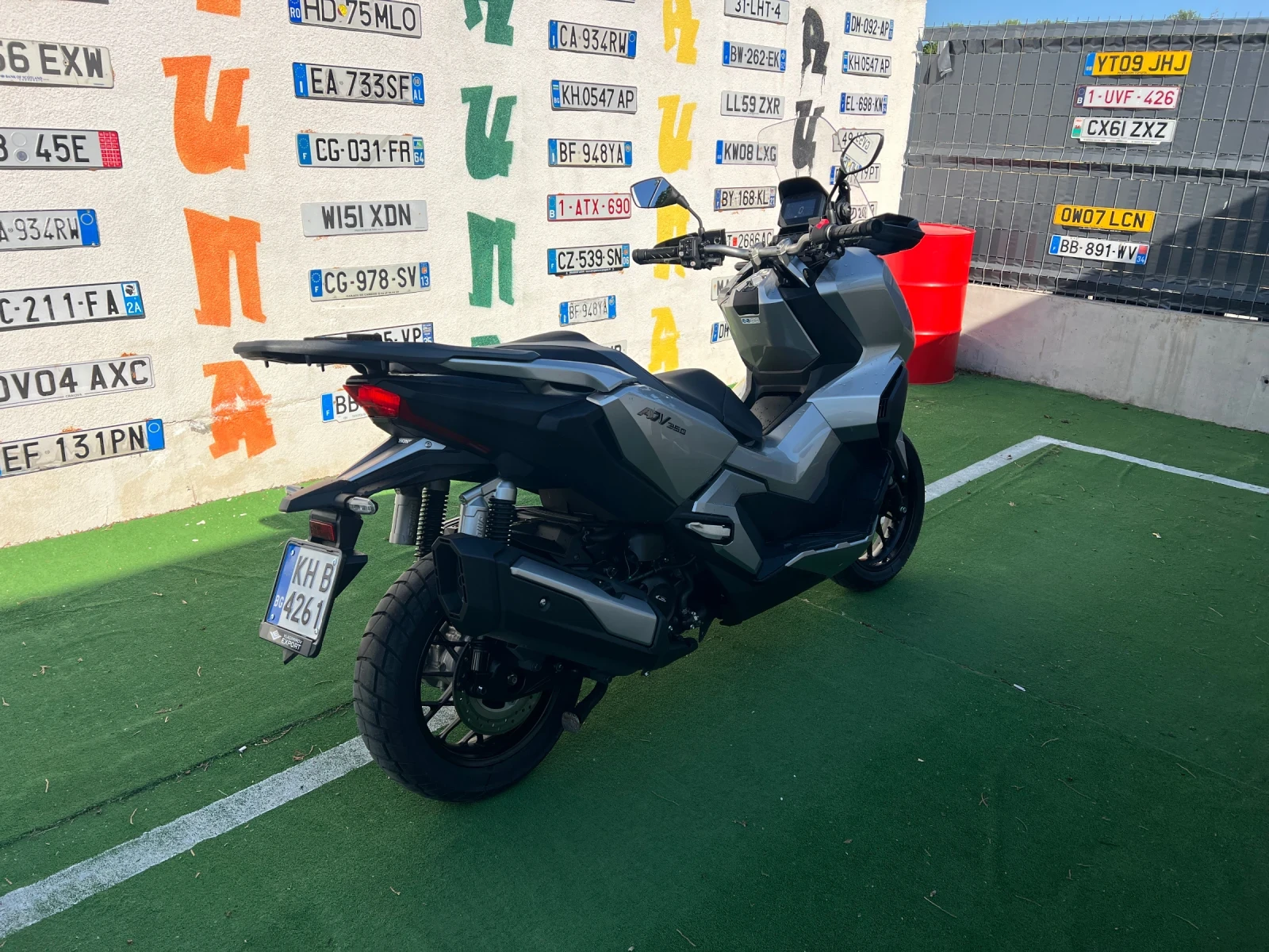 Honda X-ADV 350 Оригинално състояние, снимка 11 - Мотоциклети и мототехника - 53776119