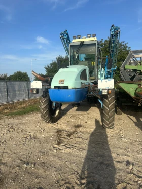 Самоходна пръскачка Berthoud Boxer 3000, снимка 7