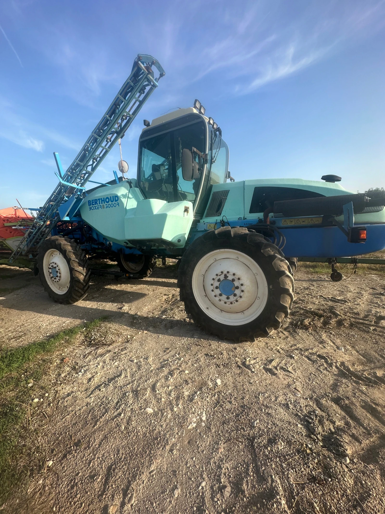 Самоходна пръскачка Berthoud Boxer 3000 - изображение 3