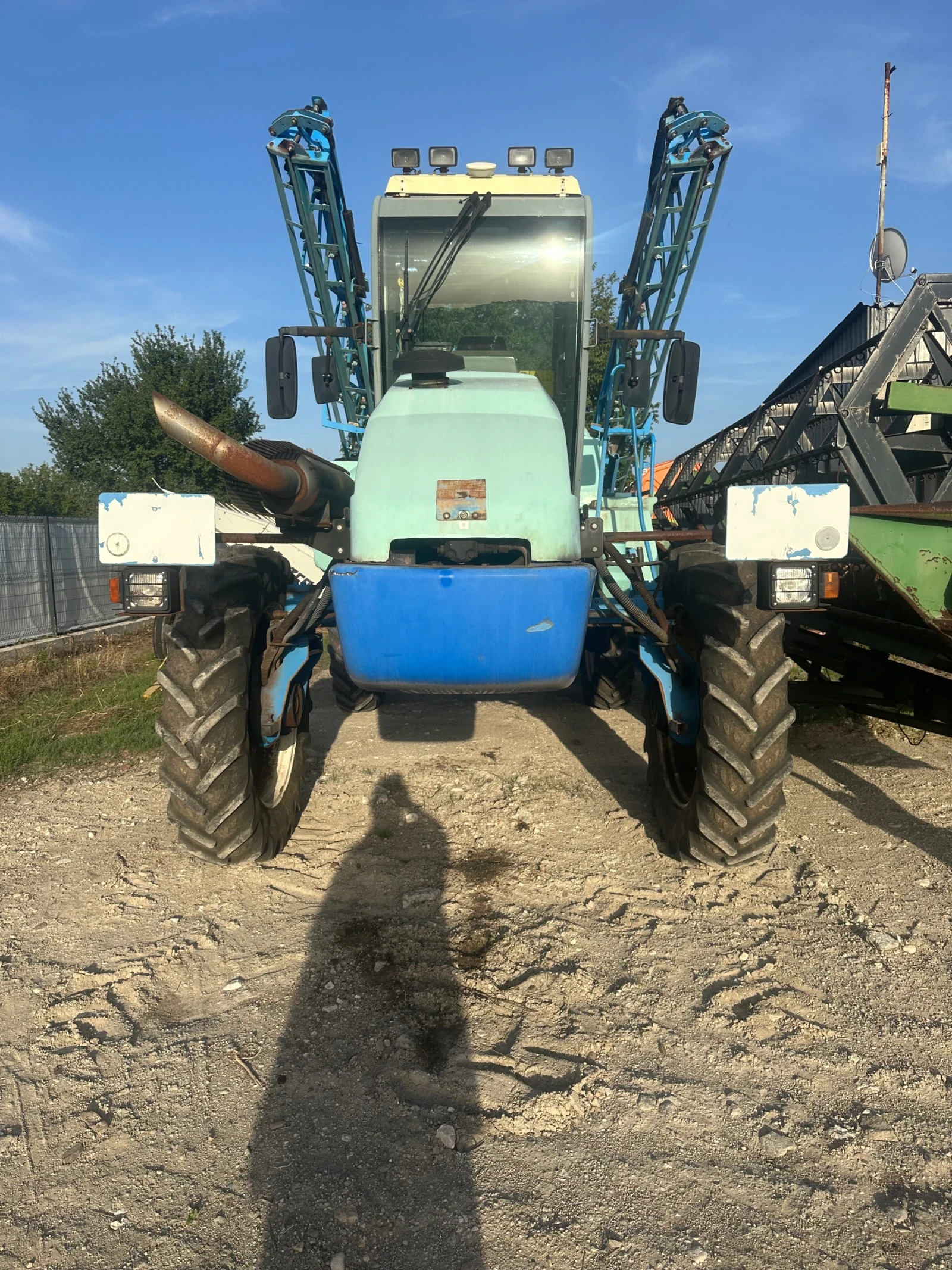 Самоходна пръскачка Berthoud Boxer 3000 - изображение 6