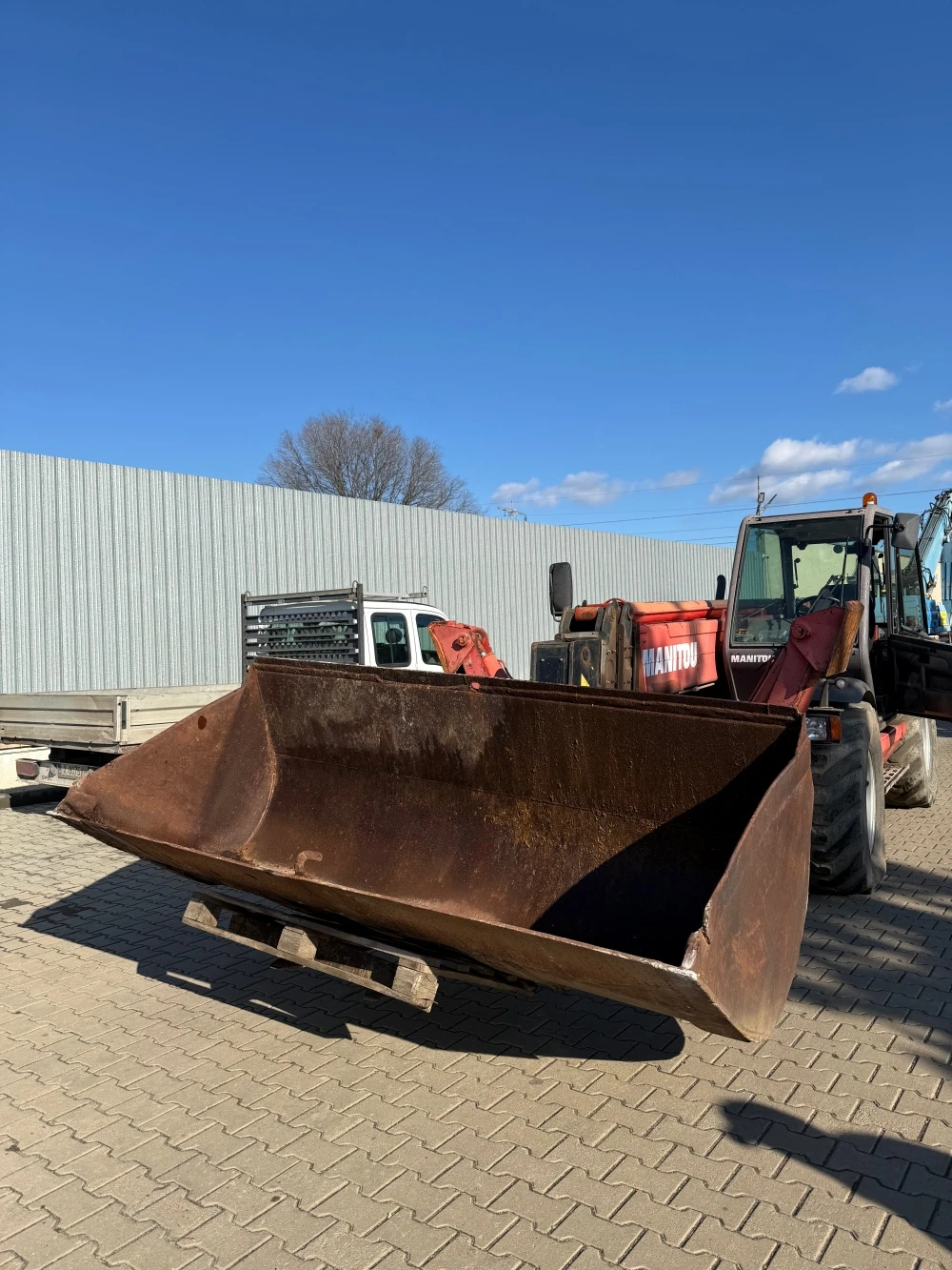 ������������ ���������� ���� �� ������� | Mobile.bg � ����������� 1