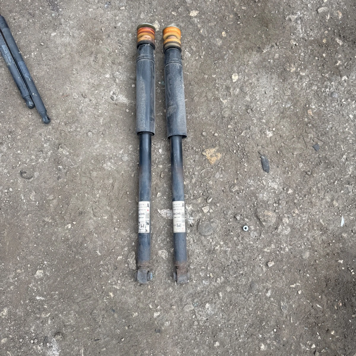 Задни амортисьори за Honda Civic 52610-TV0-E211-M1 52610-TV0-E211-M1-1855