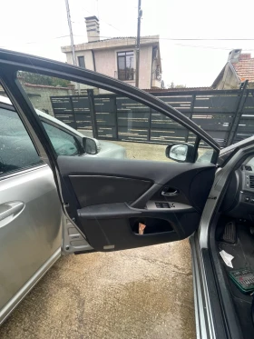 Toyota Avensis, снимка 8