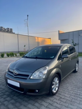  Toyota Corolla verso