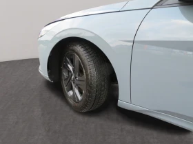 Hyundai Elantra * Preferred IVT w/Sun & Tech Package * CARFAX * ЦЕ - 35500 лв. / 18150.86 € - 48817784 4