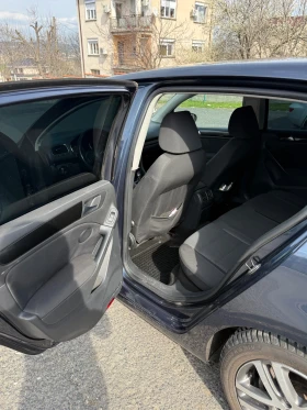 VW Golf - 5300 € / 10365.90 лв. - 42265322 10