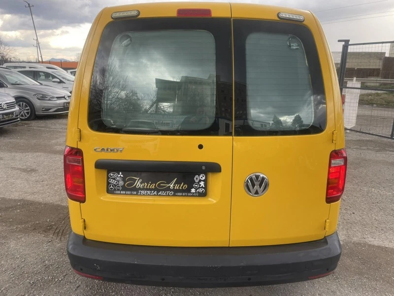 VW Caddy 2.0 TDI 102 * DSG6 * ADAC * SPECIALEN * EURO 6 * , снимка 5 - Автомобили и джипове - 44750785