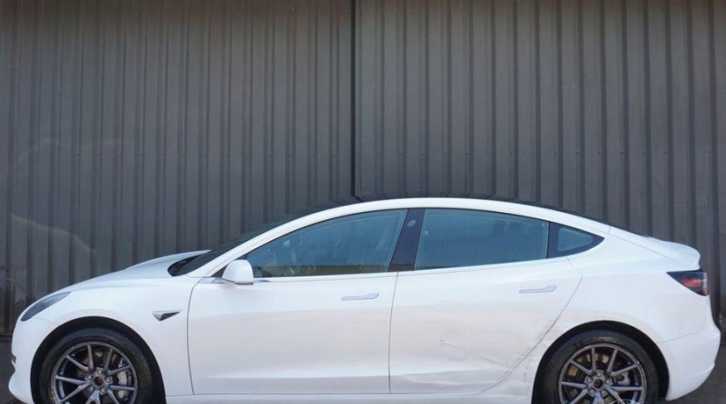 Tesla Model 3 Long Range 4x4 Гаранция, снимка 4 - Автомобили и джипове - 46392145