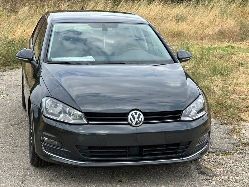 VW Golf 1.2 TSI, снимка 2 - Автомобили и джипове - 47375606