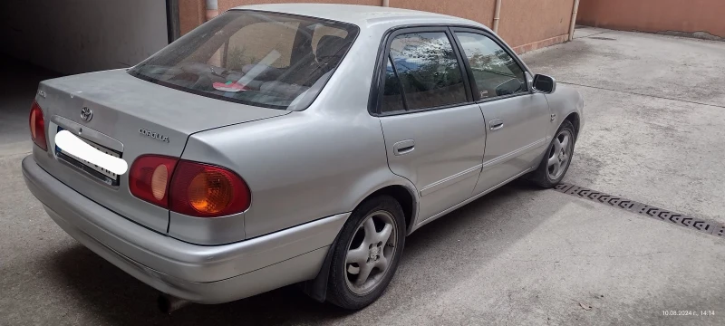 Toyota Corolla, снимка 4 - Автомобили и джипове - 46867894