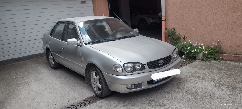 Toyota Corolla, снимка 1 - Автомобили и джипове - 46867894