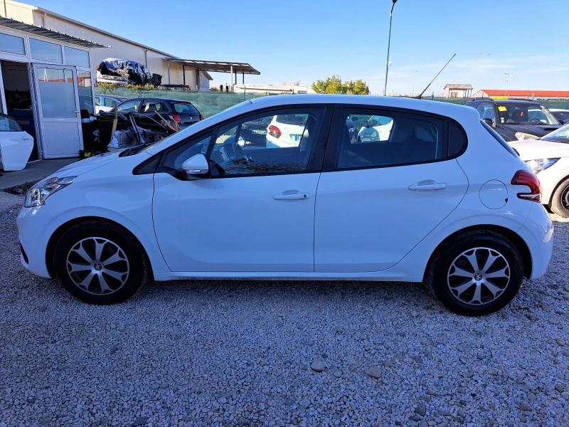 Peugeot 208 1.6 HDI, снимка 3 - Автомобили и джипове - 47075019