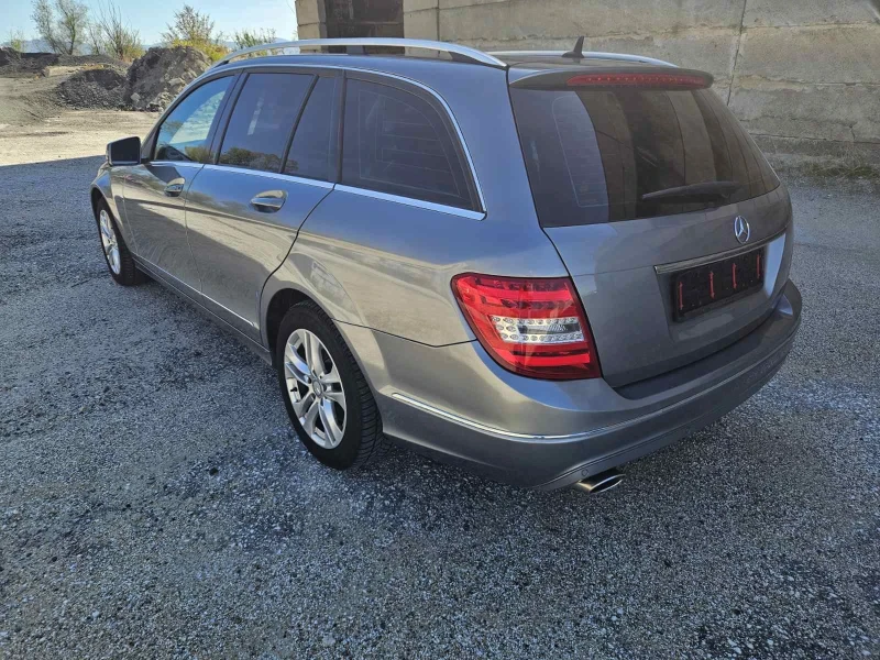 Mercedes-Benz C 220 Avantgarde Facelift , снимка 3 - Автомобили и джипове - 47313854