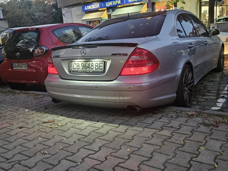 Mercedes-Benz E 500 306 к.с. V8 AMG PACK с чисто нова ГАЗ, снимка 9 - Автомобили и джипове - 47374891