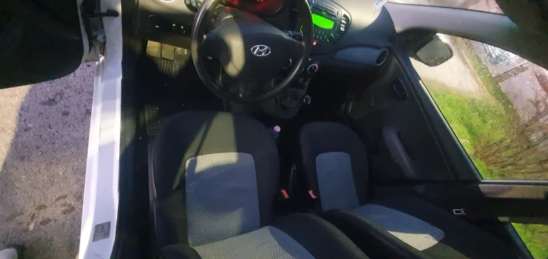 Hyundai I10 1.2i  65500км., снимка 9 - Автомобили и джипове - 48605844