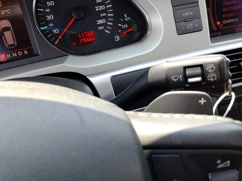 Audi A6 3.0 TDI Quattro, снимка 15 - Автомобили и джипове - 51301643
