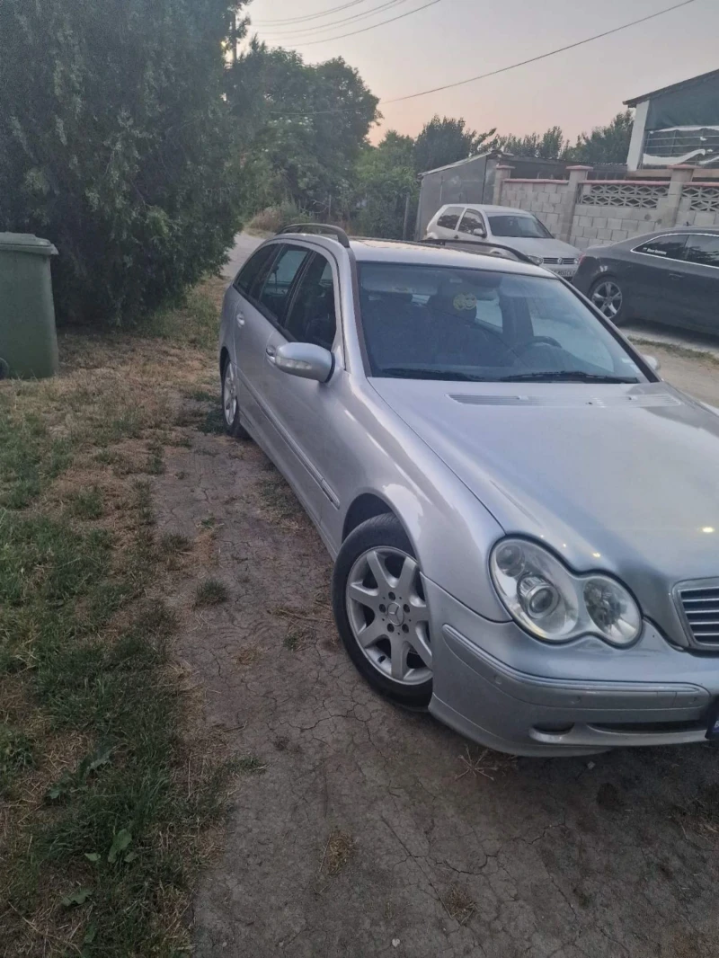 Mercedes-Benz C 270, снимка 3 - Автомобили и джипове - 52215860