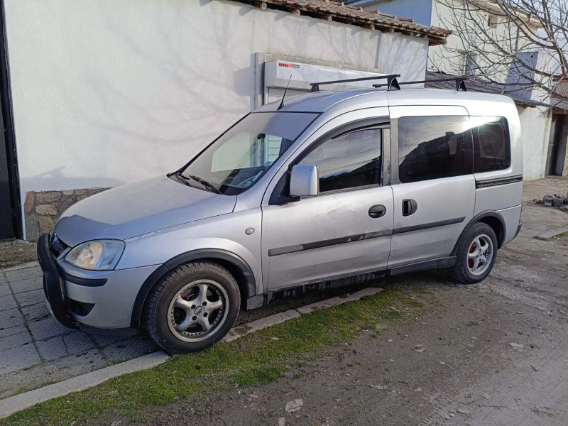 Opel Combo, снимка 2 - Автомобили и джипове - 52948506