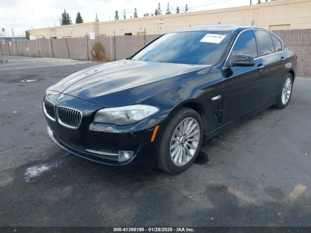 BMW 535 ПОДГРЕВ* КАМЕРА* КЕЙЛЕС* LANE* ASSIST, снимка 2 - Автомобили и джипове - 49048261