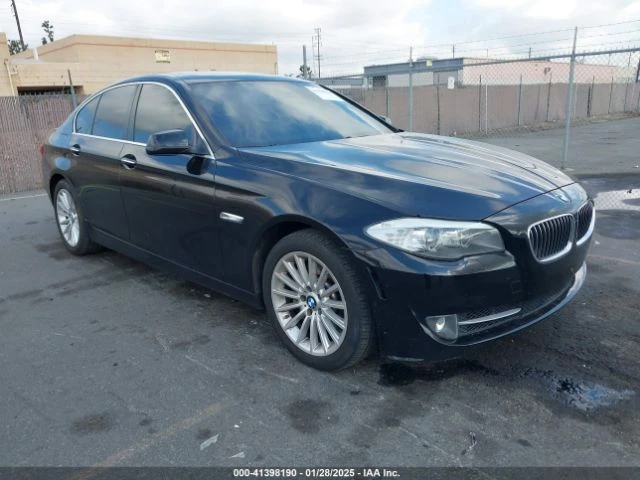 BMW 535 ПОДГРЕВ* КАМЕРА* КЕЙЛЕС* LANE* ASSIST, снимка 1 - Автомобили и джипове - 49048261