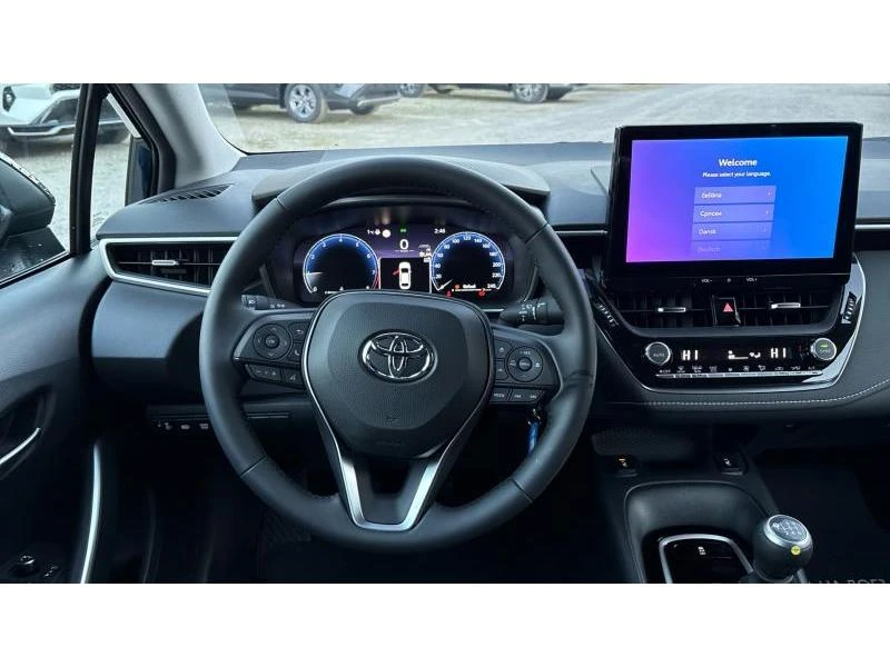Toyota Corolla SDN 1.5 6MT Executive MY25- НОВА, снимка 9 - Автомобили и джипове - 53019912