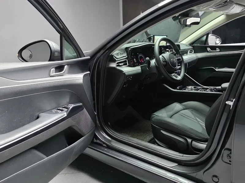 Kia K5 2.0 LPG - САМО 30% АВАНС, снимка 10 - Автомобили и джипове - 56322828