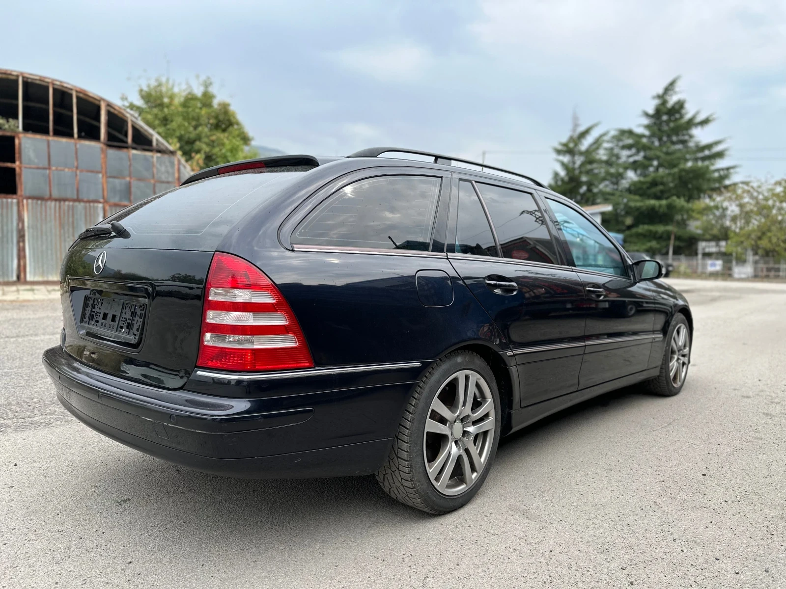 Mercedes-Benz C 320 CDI* Avantgardе* Sport Edition* 7G* Топ - изображение 4