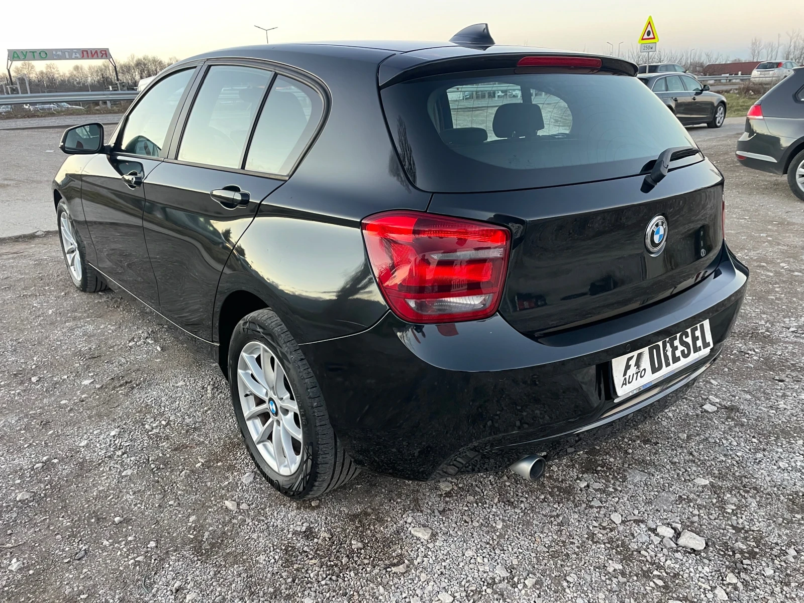 BMW 116 2.0TDI-NAVI-FEIS-ITALIA | Mobile.bg — изображение 11