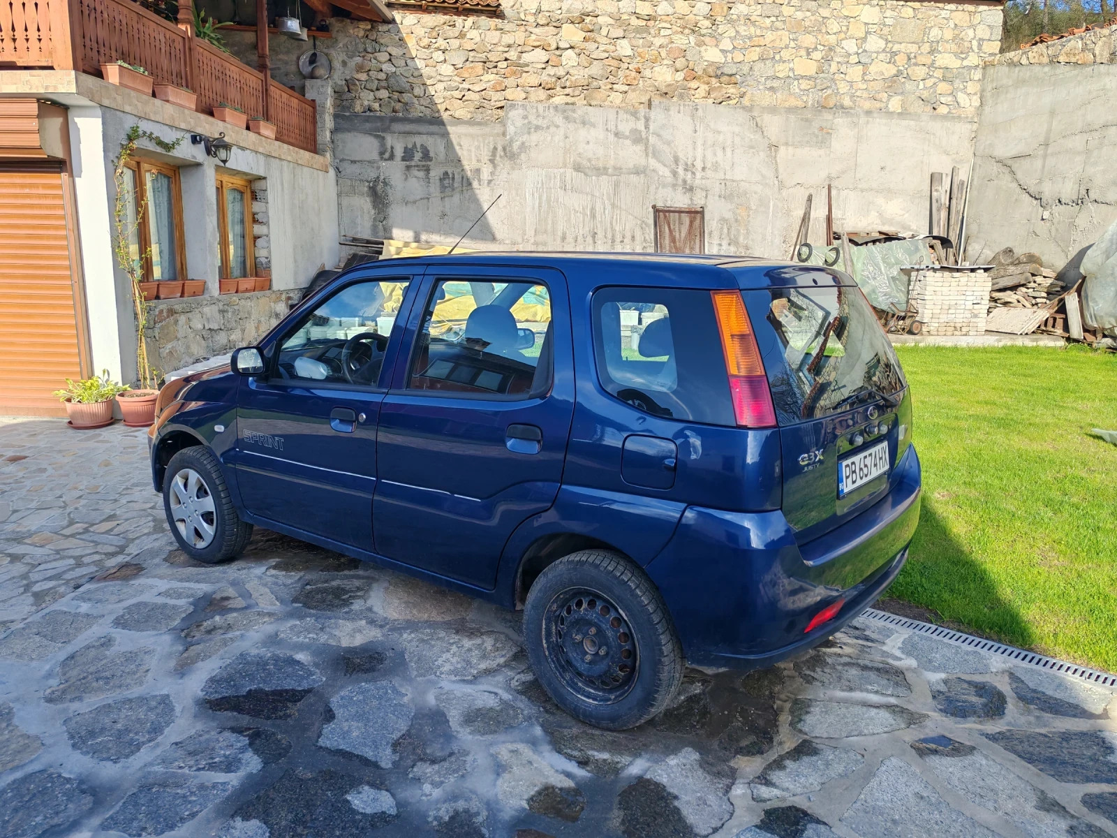 Subaru Justy  - изображение 3