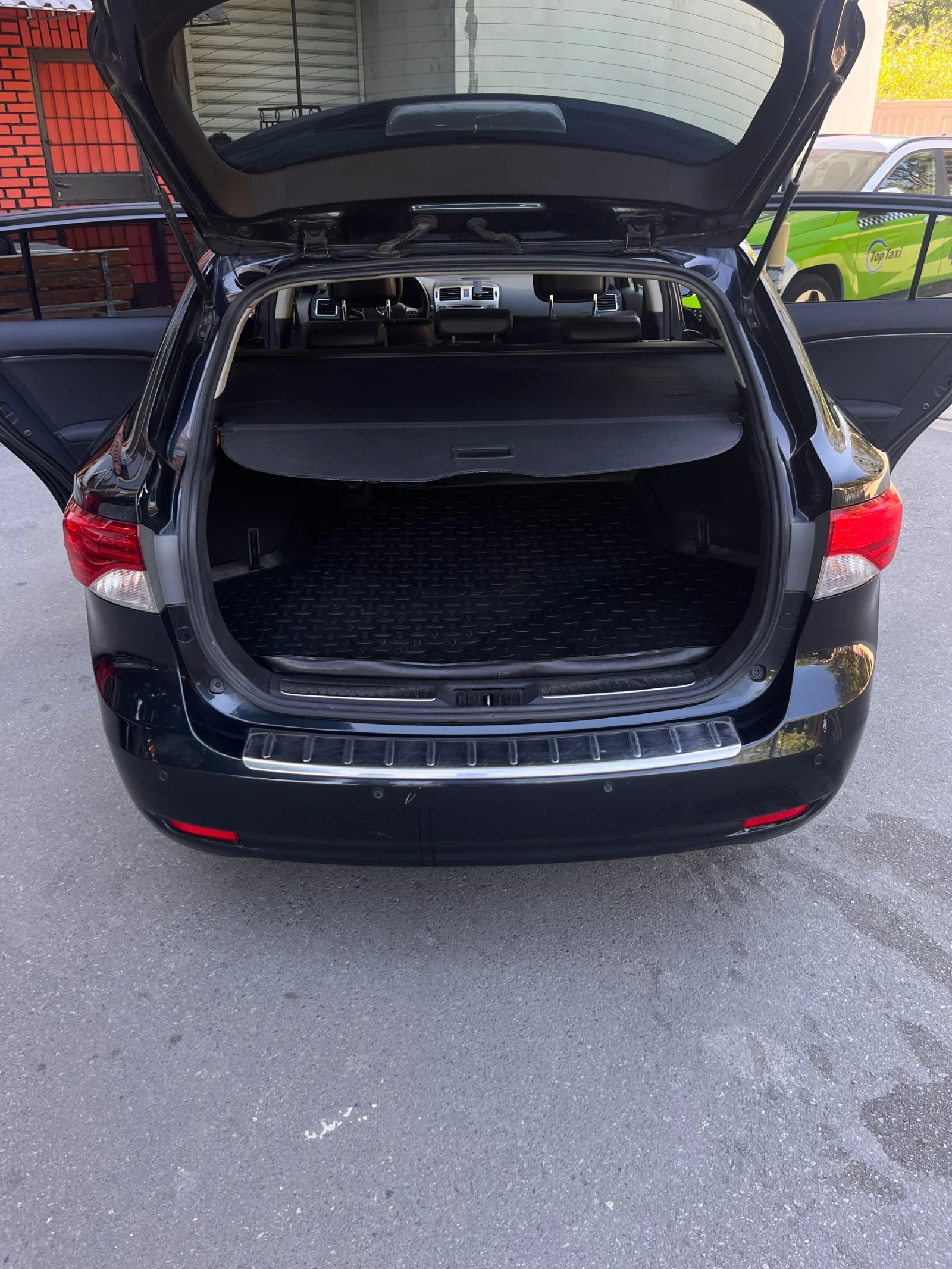Toyota Avensis 2.2 D4D Full - изображение 7