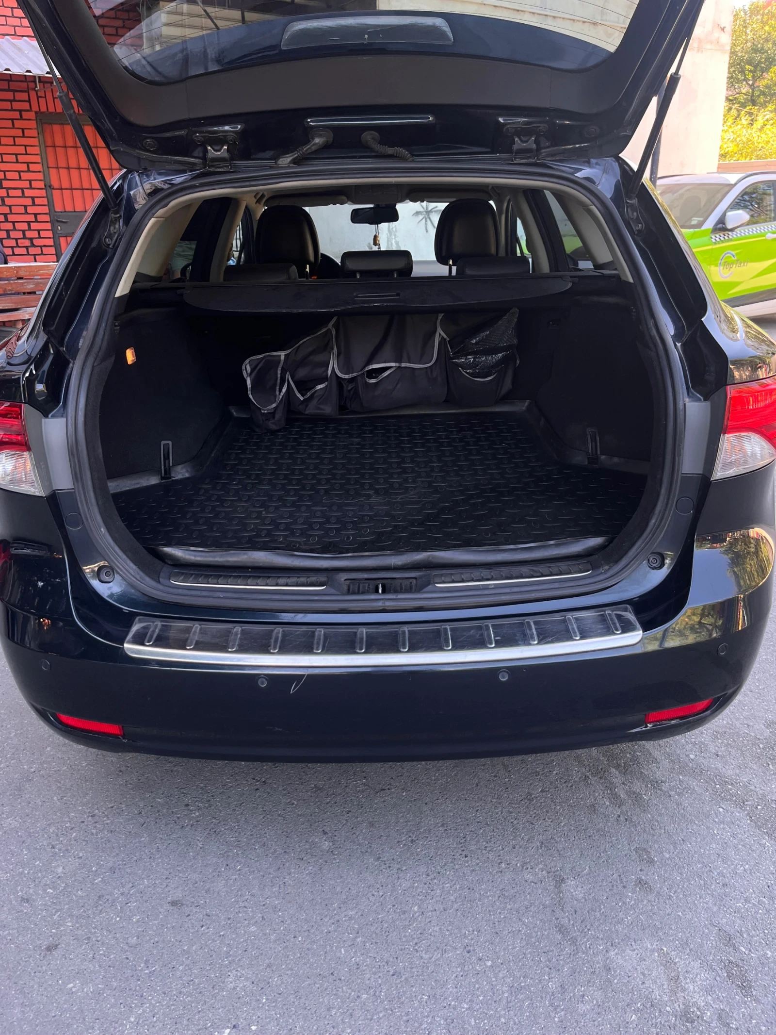 Toyota Avensis 2.2 D4D Full - изображение 6