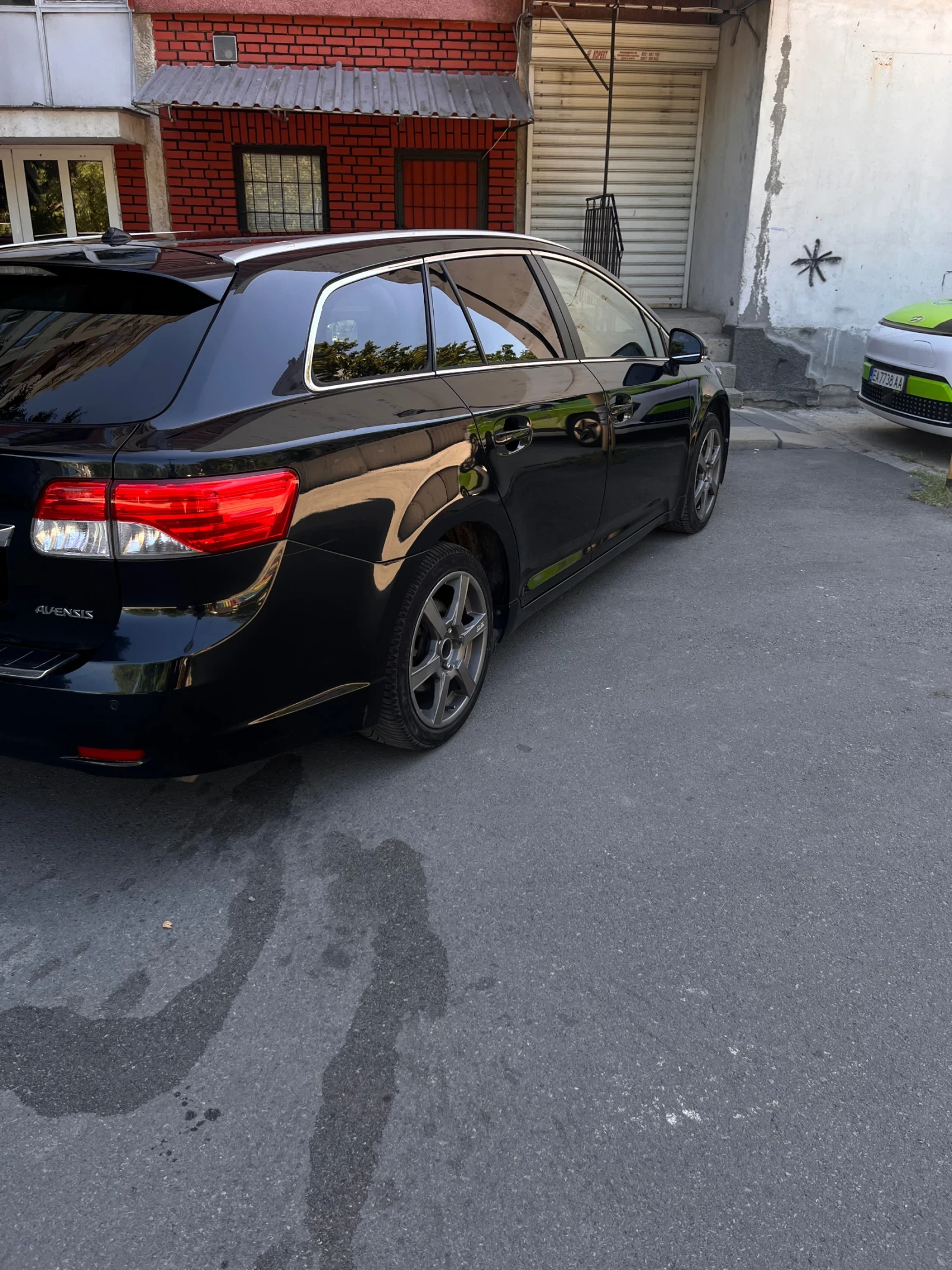 Toyota Avensis 2.2 D4D Full - изображение 3
