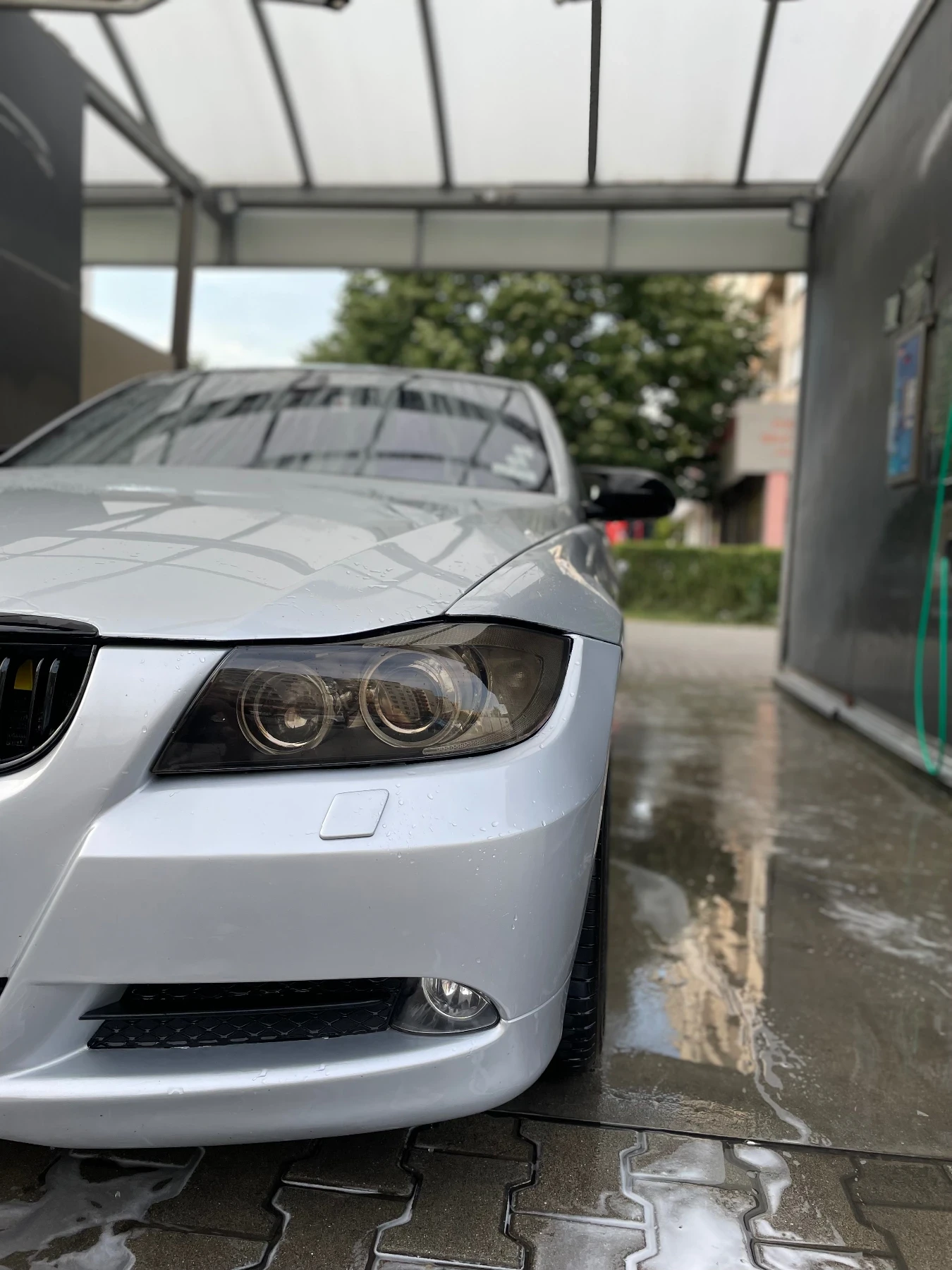BMW 330  - изображение 2
