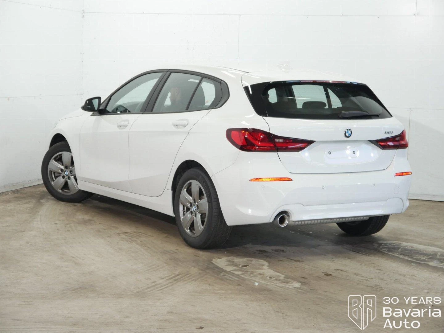 BMW 116  i Advantage - изображение 2