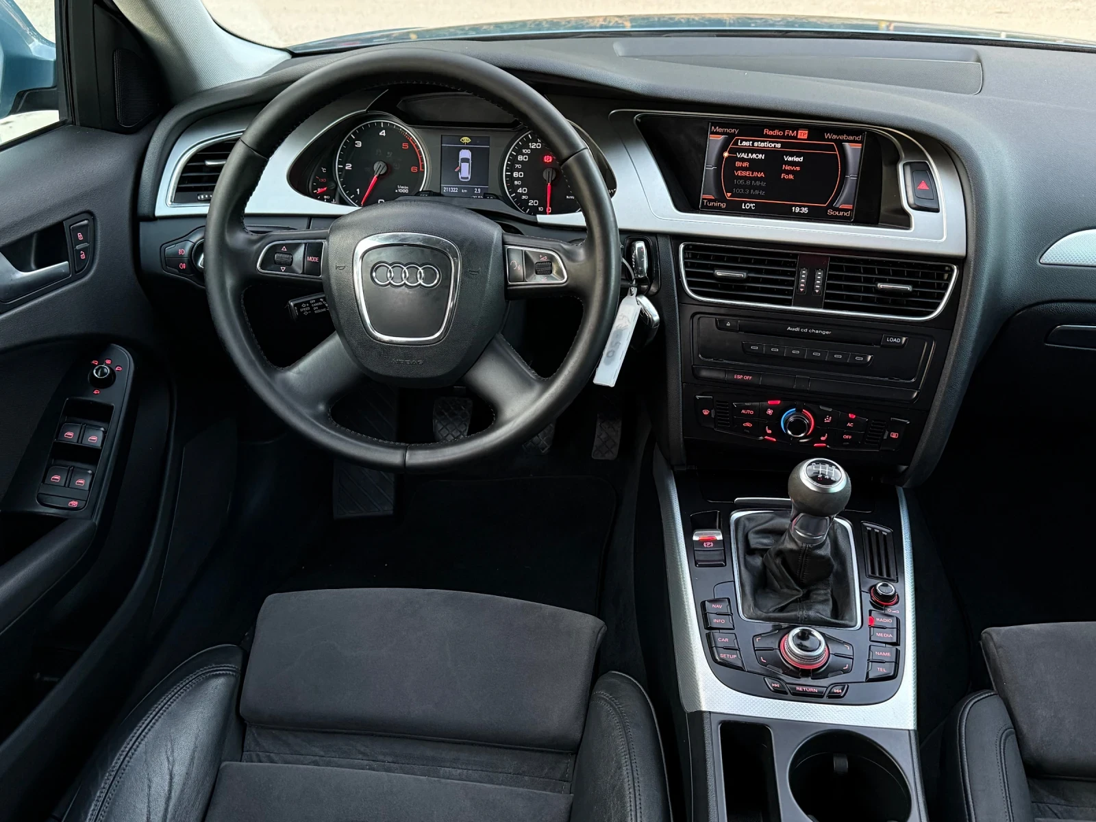 Audi A4 3.0TDi 239к.с * Навигация* * Quattro*  - изображение 10