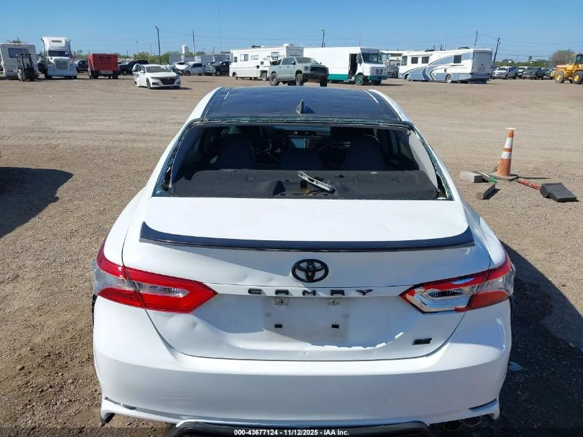 Toyota Camry 2.5l Se - изображение 6