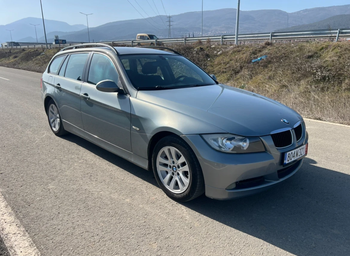 BMW 320 Пълна сервизна история, снимка 3 - Автомобили и джипове - 53571471