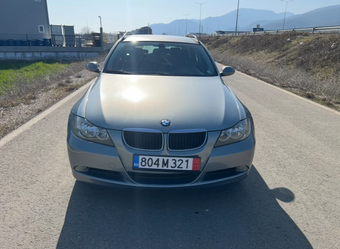 BMW 320 Пълна сервизна история, снимка 2 - Автомобили и джипове - 53571471