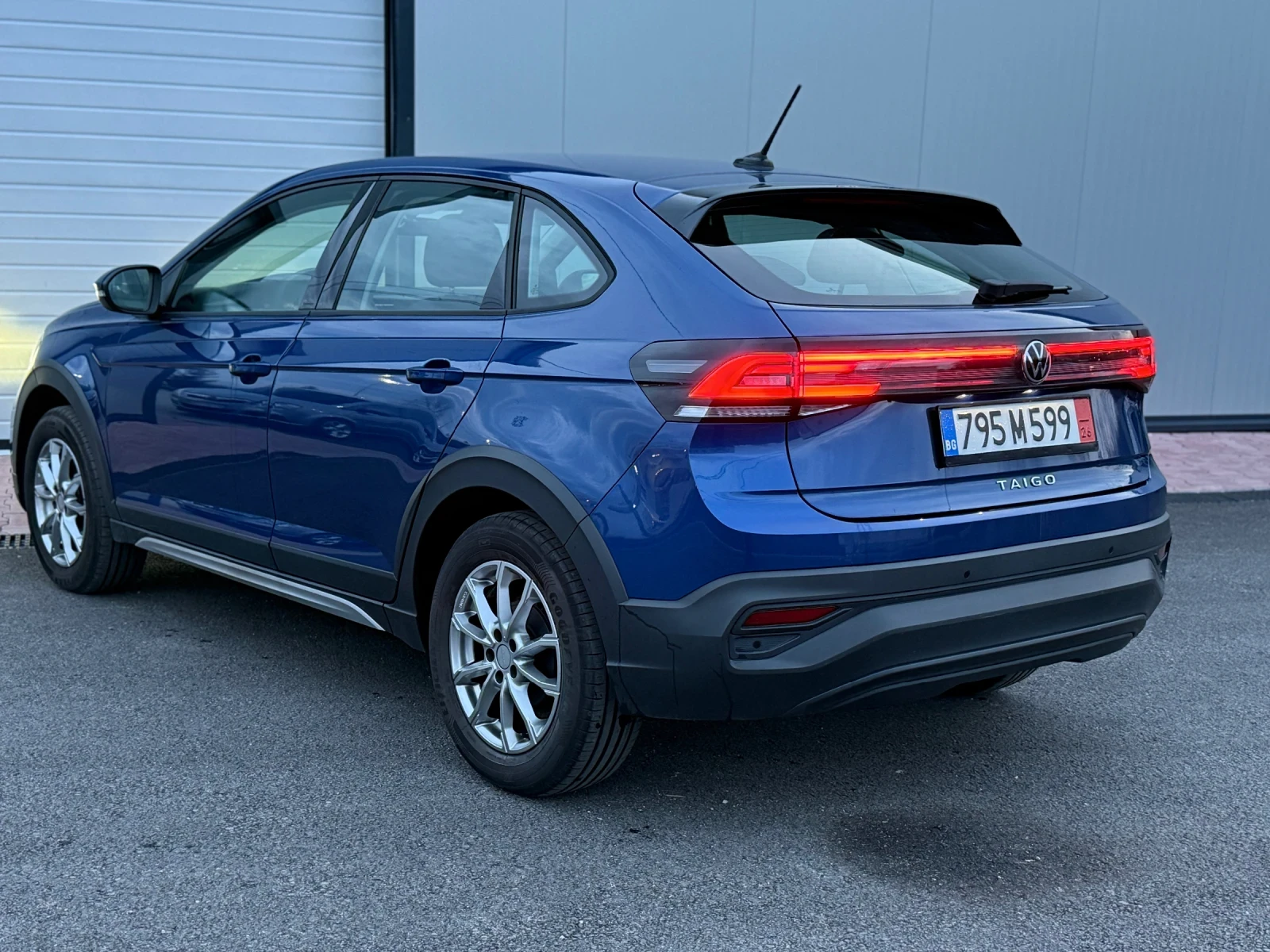 VW Taigo 21000км Гаранционен, снимка 4 - Автомобили и джипове - 53716117