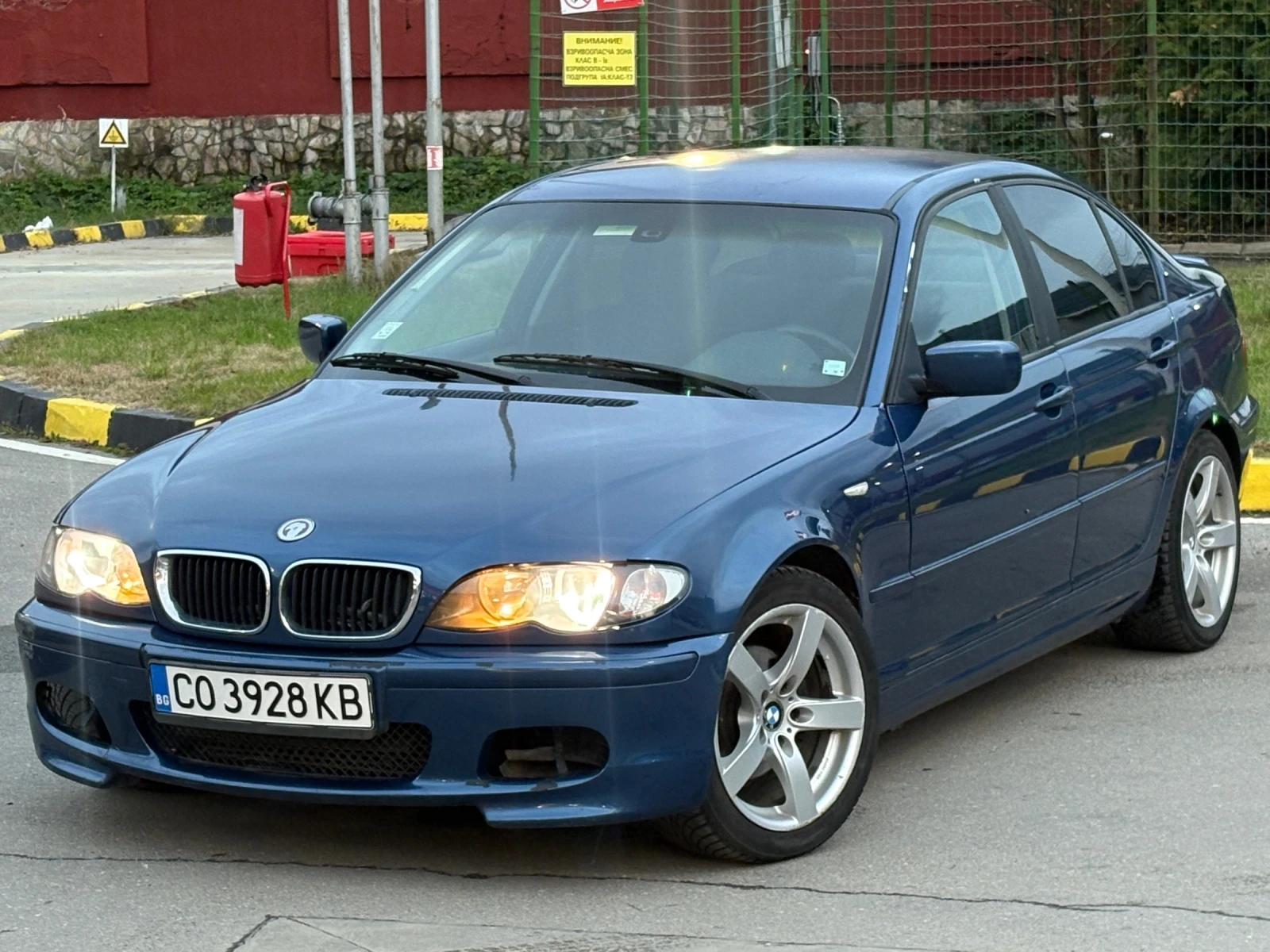 BMW 318, снимка 3 - Автомобили и джипове - 53812634