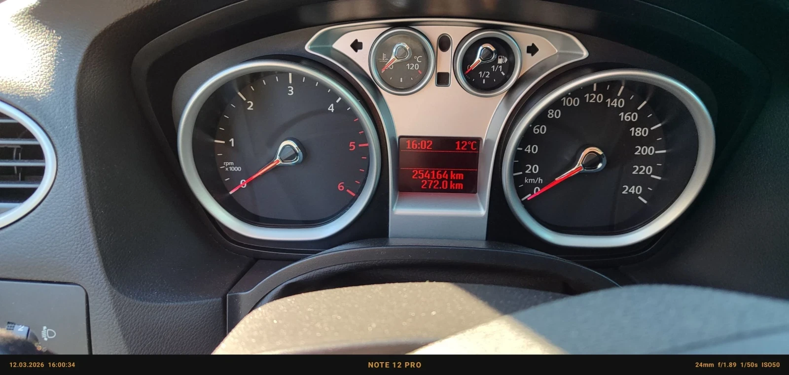 Ford Focus, снимка 8 - Автомобили и джипове - 53817944