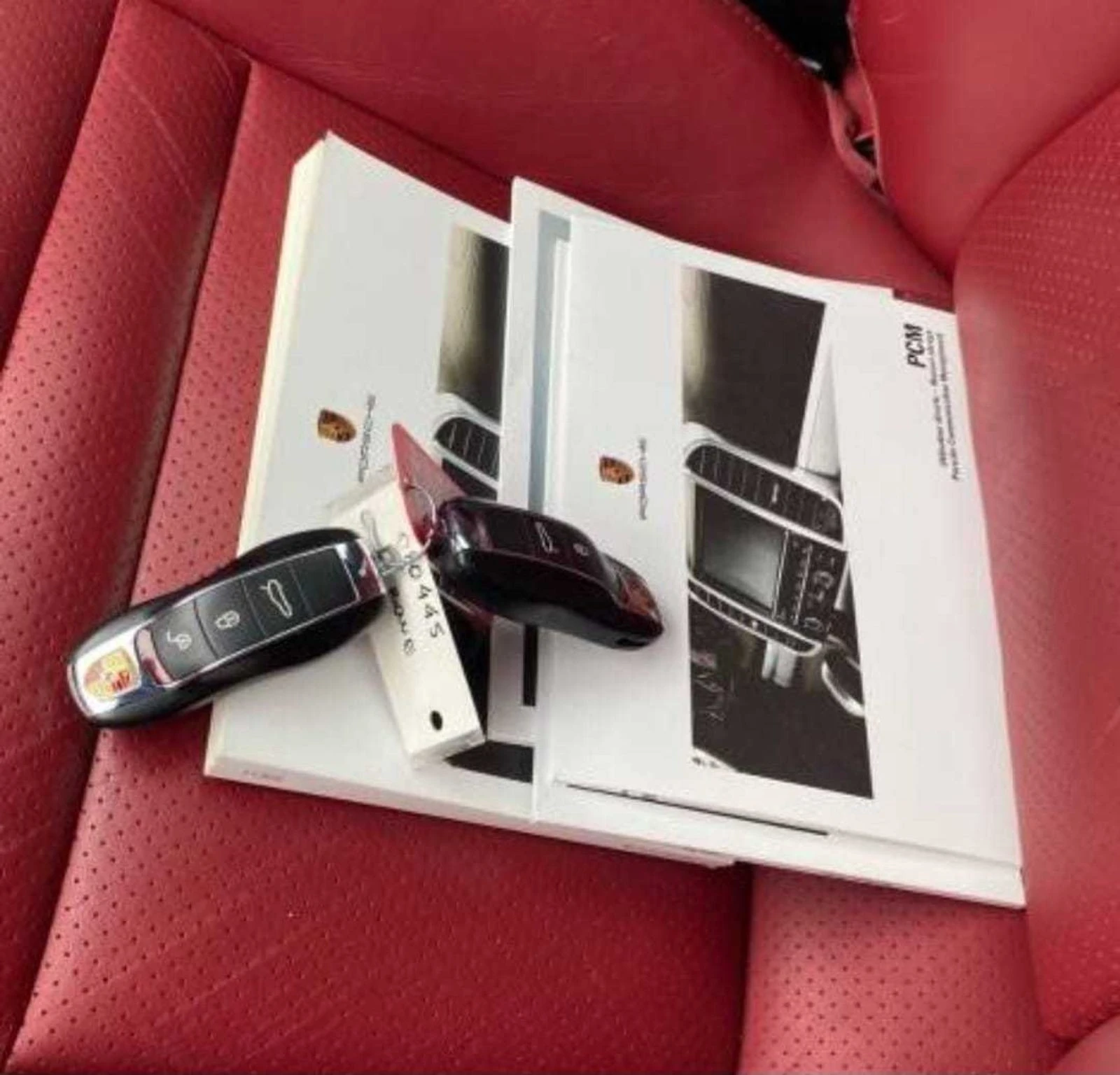 Porsche Panamera GTS С РЕГИСТРАЦИЯ & АВТО КРЕДИТ , снимка 10 - Автомобили и джипове - 53871810