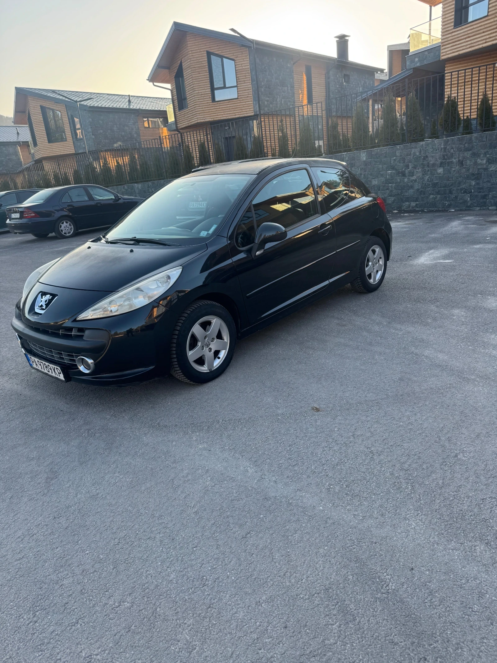 Peugeot 207 207, снимка 2 - Автомобили и джипове - 53938543