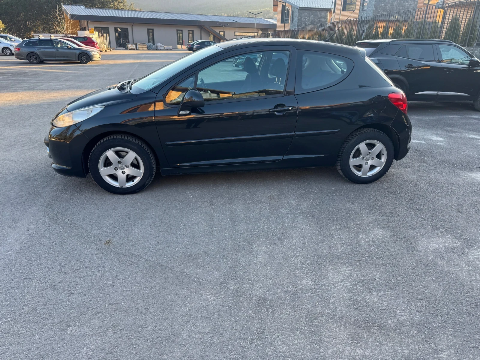 Peugeot 207 207, снимка 3 - Автомобили и джипове - 53938543