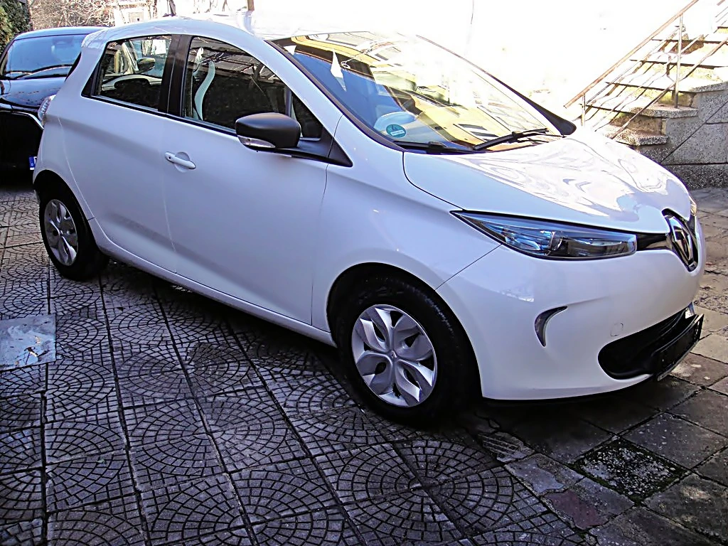 Renault Zoe 41Kw ГЕРМАНИЯ, снимка 2 - Автомобили и джипове - 53976001