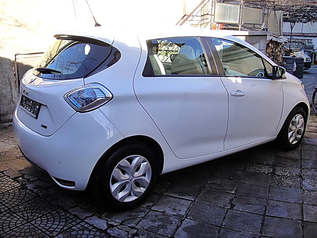 Renault Zoe 41Kw ГЕРМАНИЯ, снимка 6 - Автомобили и джипове - 53976001