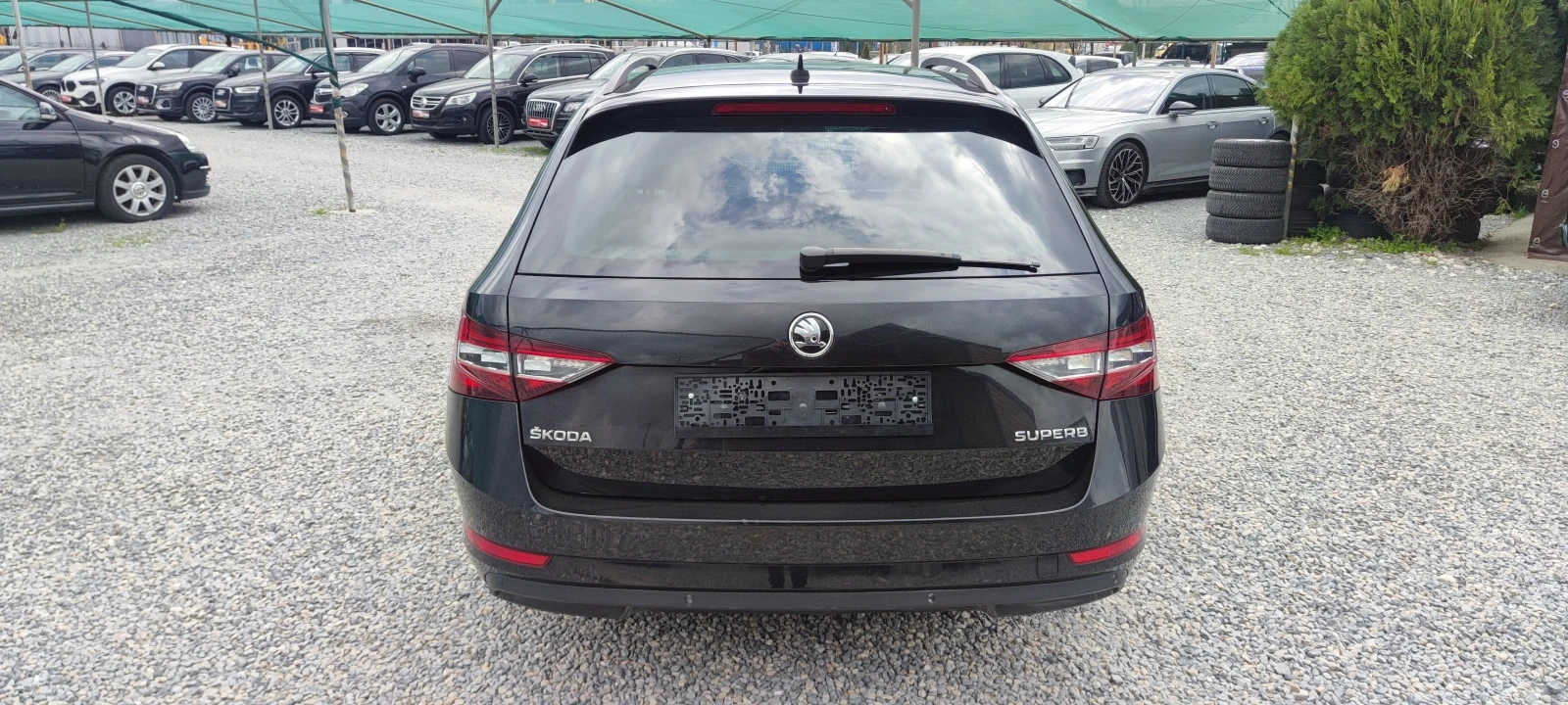 Skoda Superb 2.0TDI DSG, снимка 5 - Автомобили и джипове - 54145554
