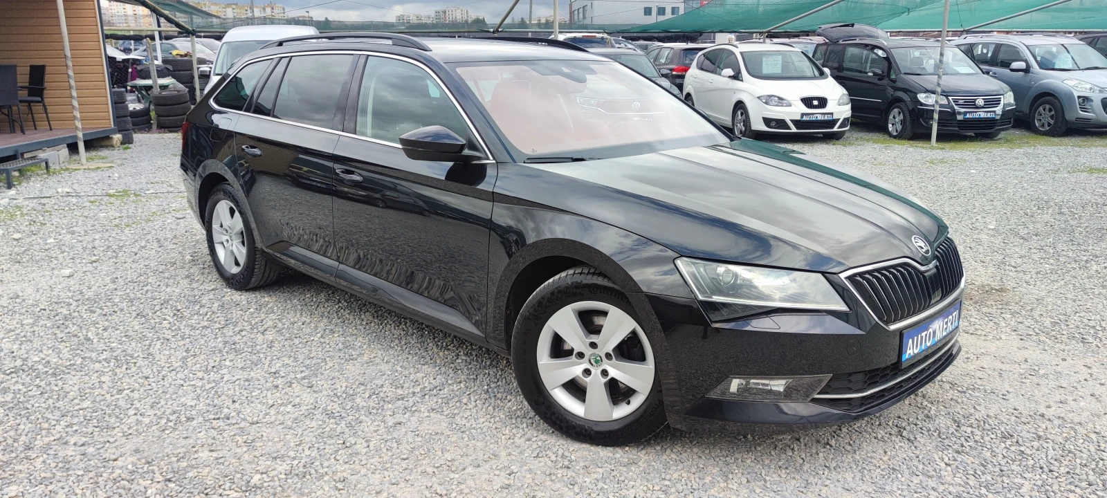 Skoda Superb 2.0TDI DSG, снимка 3 - Автомобили и джипове - 54145554
